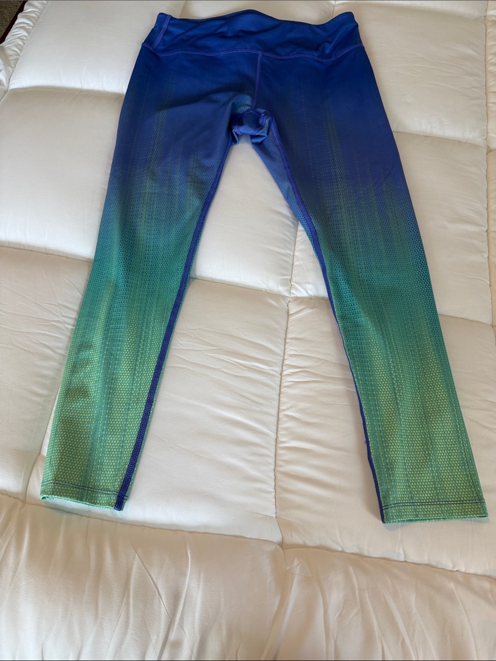 Layer 8 Blue to Green Ombre Athletic Leggings